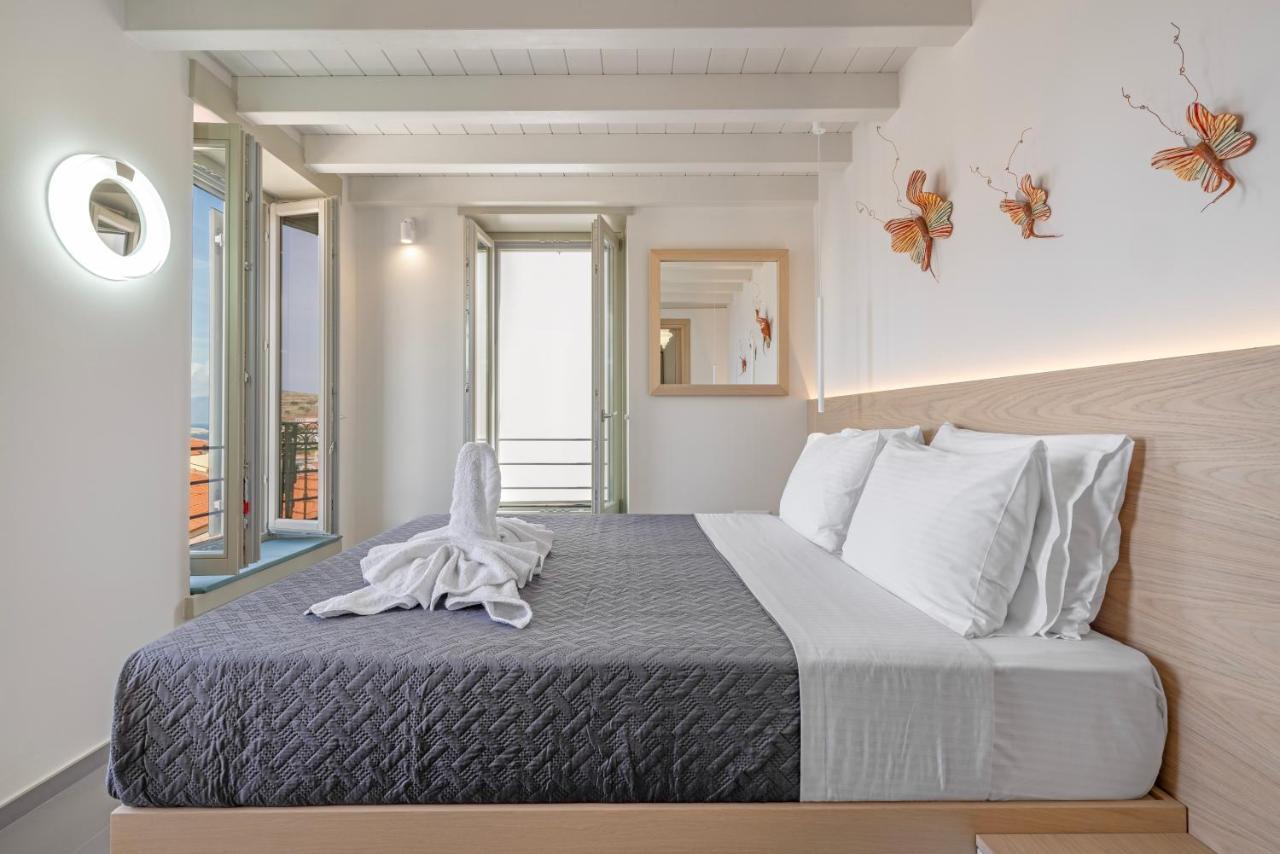 Chalki Sunrise Suites Екстериор снимка