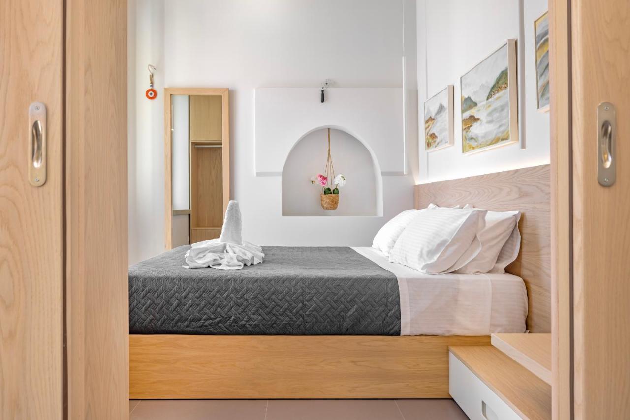 Chalki Sunrise Suites Екстериор снимка
